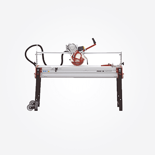 The Raimondi Pikus is suitable for cutting granite, marble, porcelain, single and double fired tiles, bricks, cement, etc.