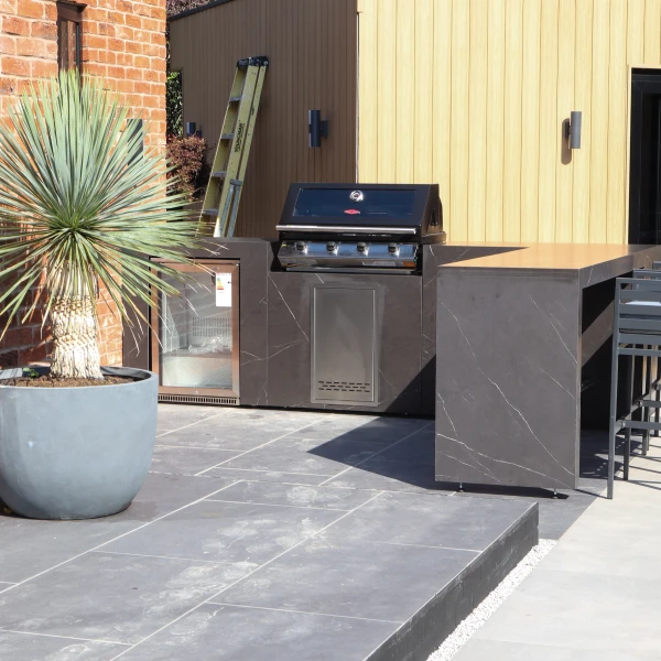 Babilonia Outdoor Kitchen